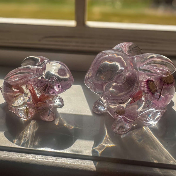 Blossom and Burrow pink floral resin bunny decor with real preserved spring blooms handmade Canada sold as a set of two