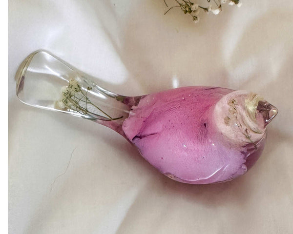 etal and Grace Songbird pink rose petal resin bird decor with real preserved rose petals and baby's breath handmade Canada