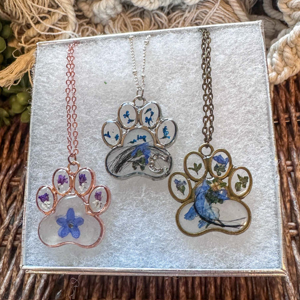 Pet Memorial Jewelry - Dog & Cat Custom Handmade Resin Paw