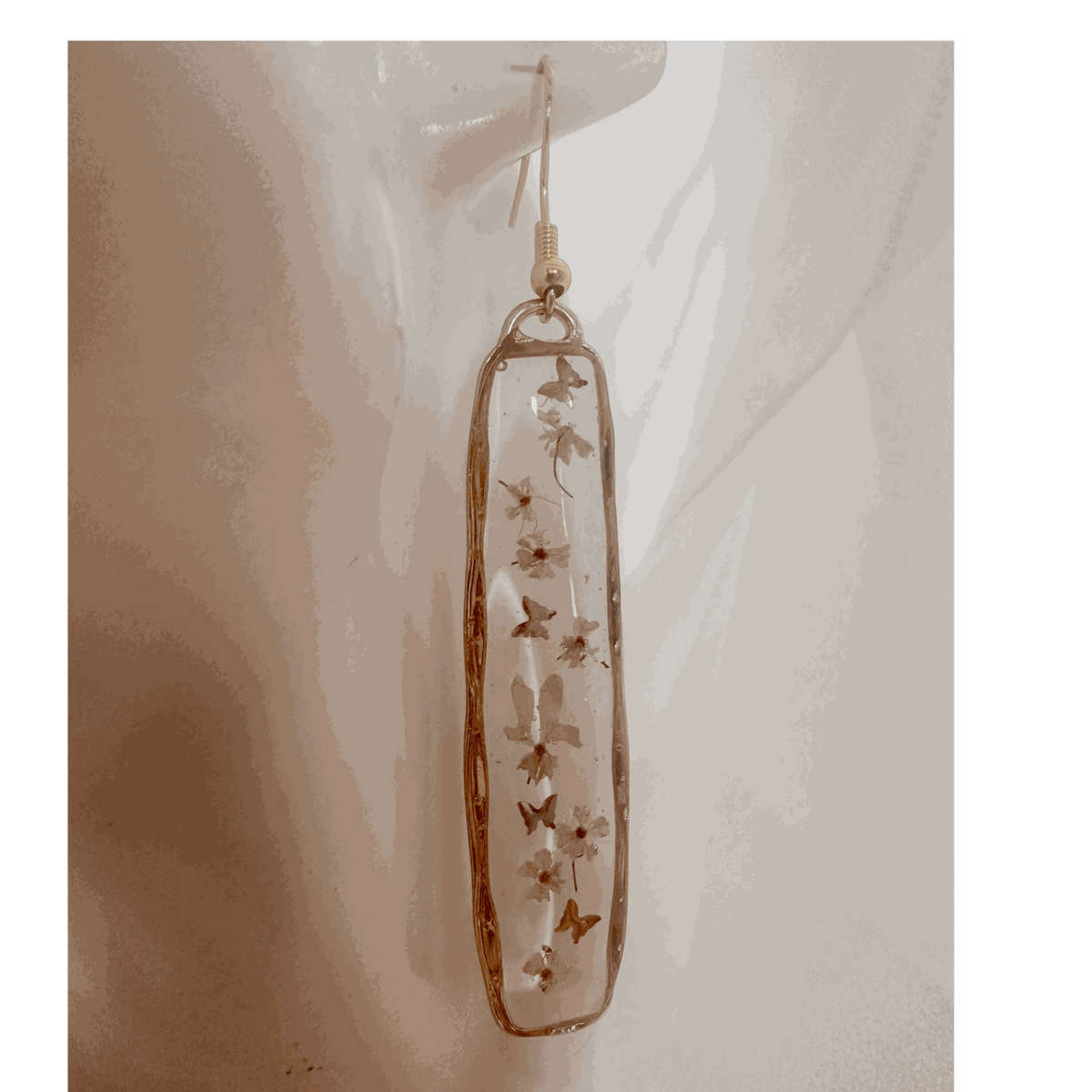 Bloom Cascade Earrings - Minimalistic Meets Boho Style - Pressed Flowers