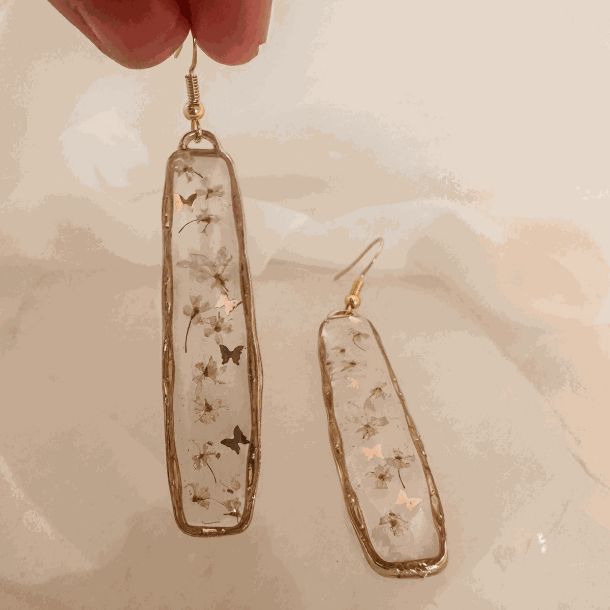 Bloom Cascade Earrings - Minimalistic Meets Boho Style - Pressed Flowers