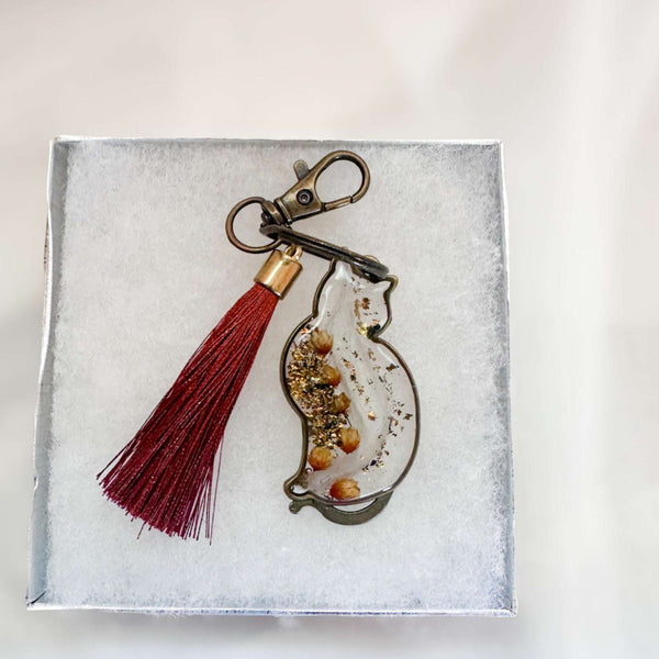 Memorial Pet Keepsake  - Handmade Custom Cat Resin Keychain