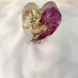 Enchanted Honey Heart - Handmade Resin Decor with Bee Charm & Flowers