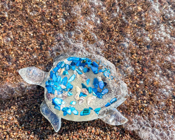 Ocean Treasure Turtle Trinket Tray–Handmade Resin Turtle with Seashell