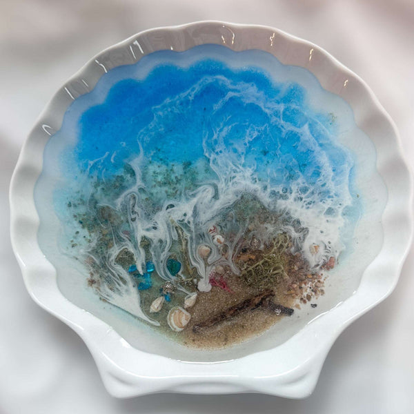 Ocean Breeze Seashell Porcelain Tray - Handmade Resin Seashell Tray