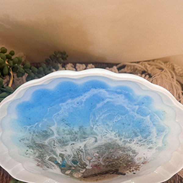 Ocean Breeze Seashell Porcelain Tray - Handmade Resin Seashell Tray