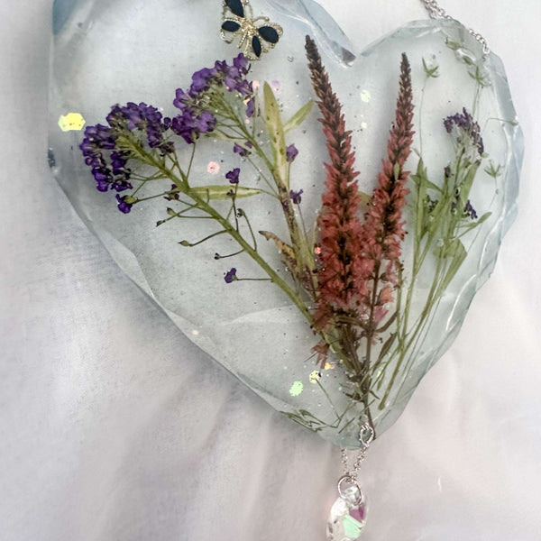 Enchanted Garden Heart Suncatcher - Pressed Flower Resin Decor