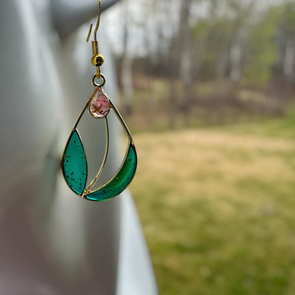 Spring Blossom Tulip Earrings: Handcrafted Floral Accessories