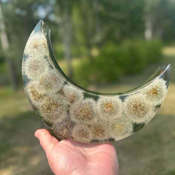 Enchanted Fairy Dandelion Moon – Color-Shifting Resin Handmade Decor