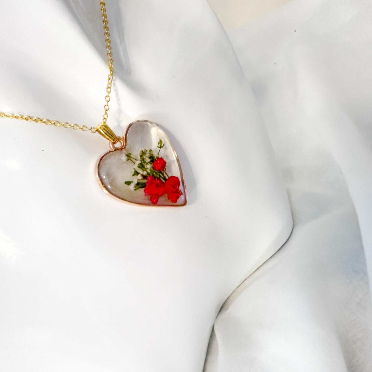 Floral Resin Heart Jewelry Set - Romantic Red Blooms Flower Pendant