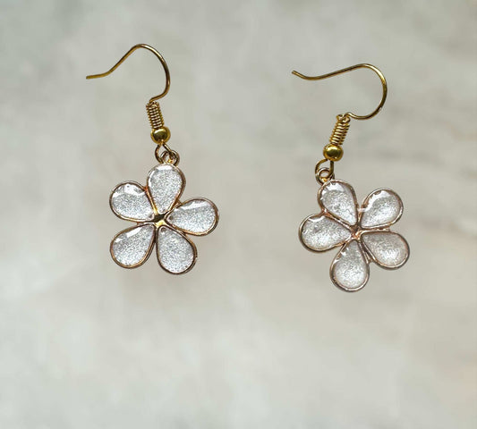 Golden Bloom - Handmade White Petal Flower Resin Earrings