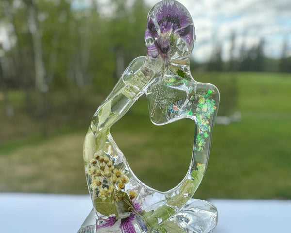 Floral Fusion Sculpture - Handmade Resin Thinker with Dried Flowers