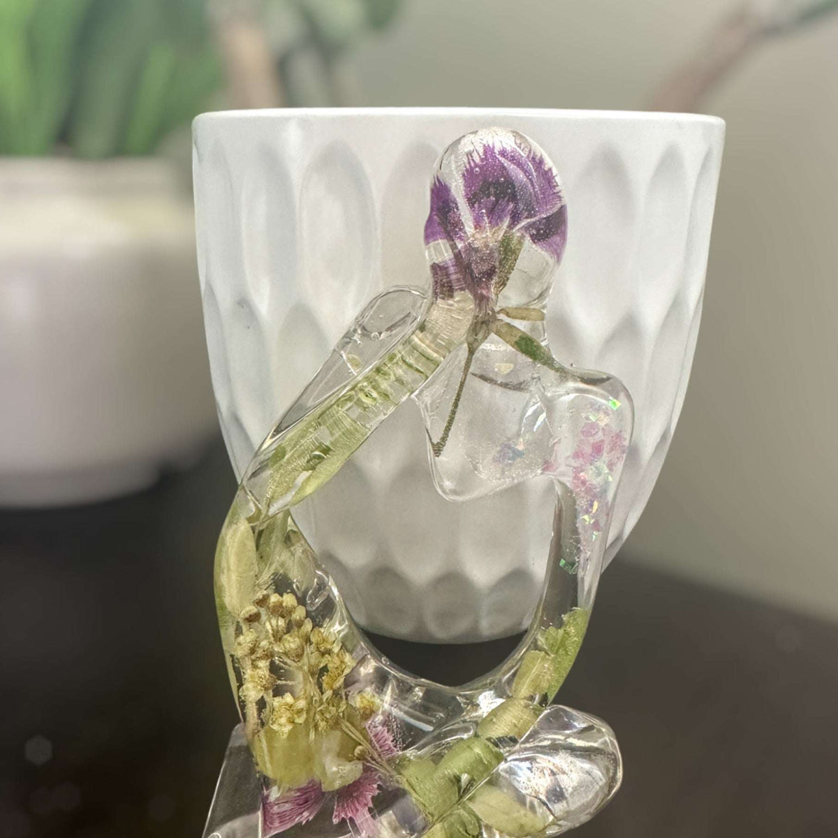 Floral Fusion Sculpture - Handmade Resin Thinker with Dried Flowers