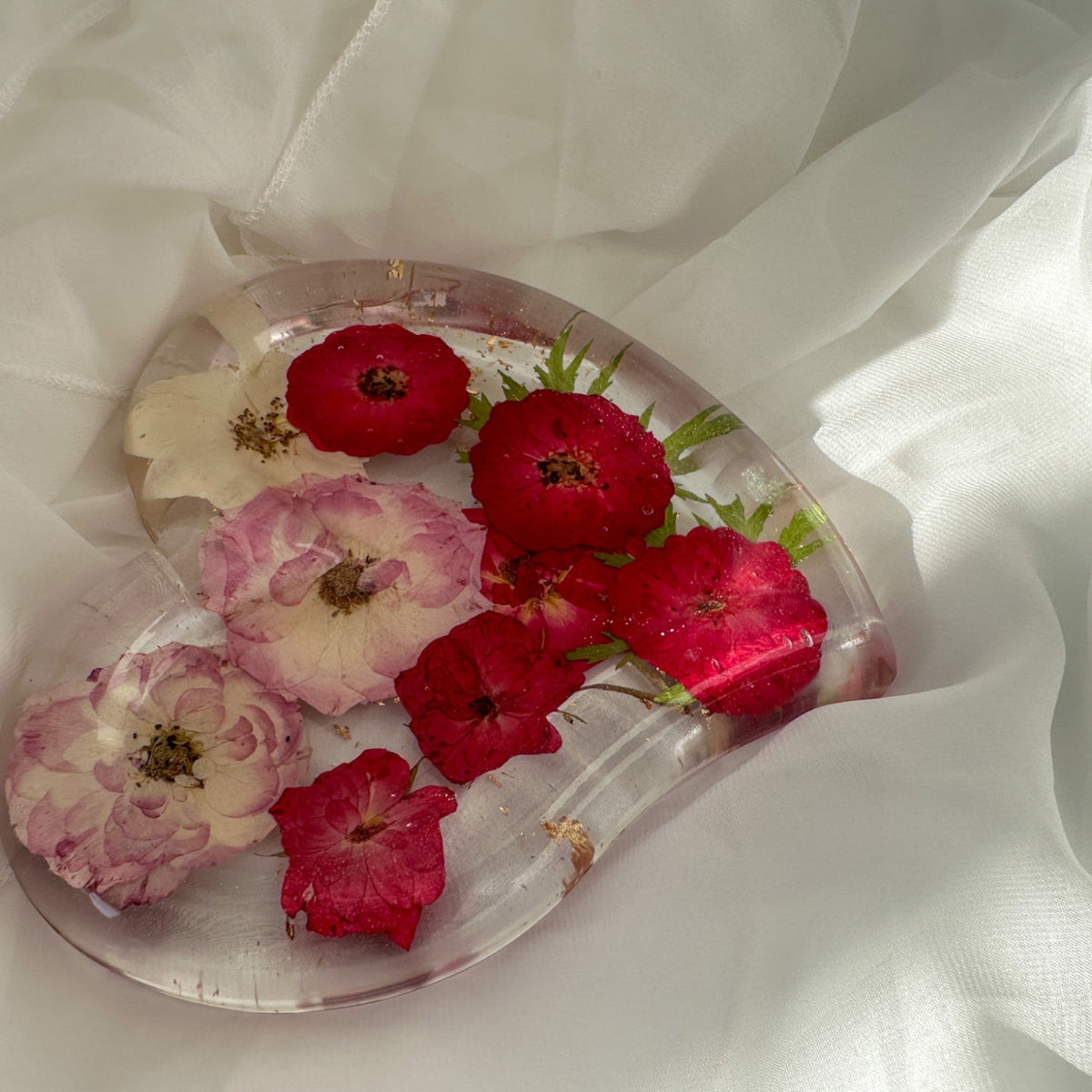 Everlasting Rose Heart Dish: Pressed Floral Resin Heart Home Decor