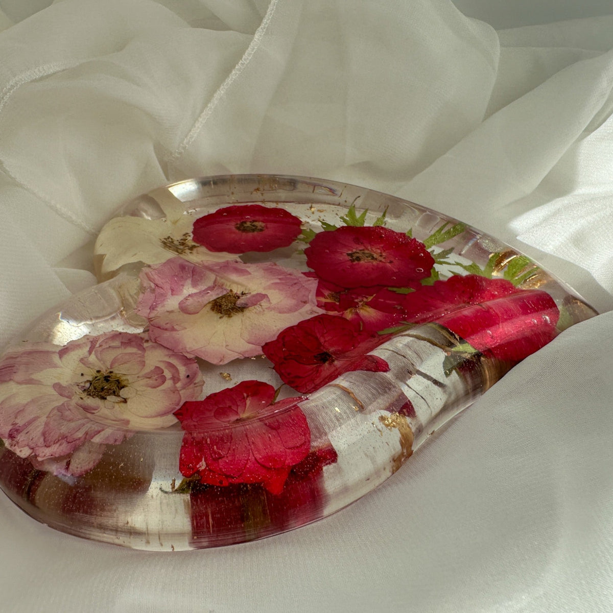 Everlasting Rose Heart Dish: Pressed Floral Resin Heart Home Decor