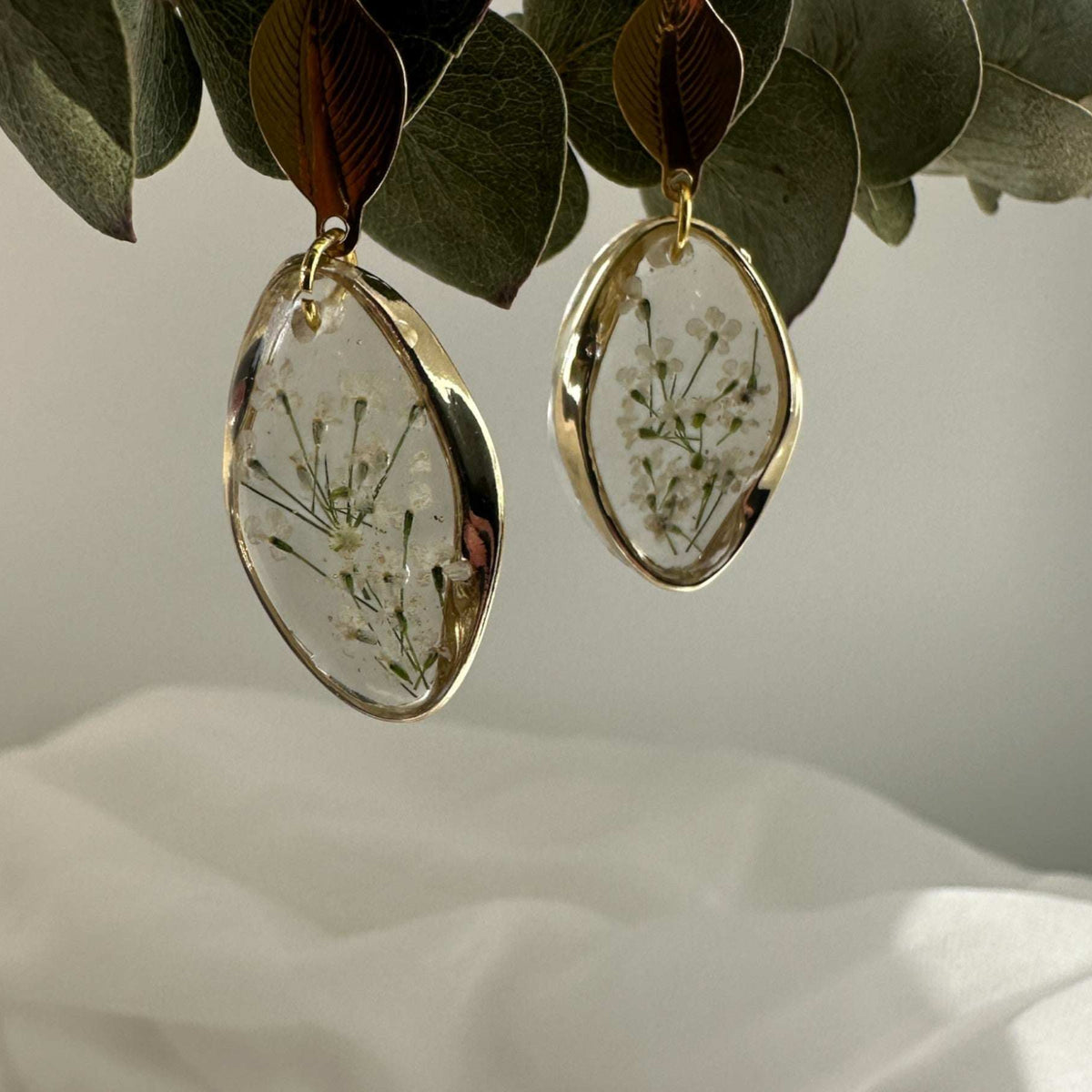 Everlasting Rose Jewelry Set - Handmade Botanical Resin Floral Set