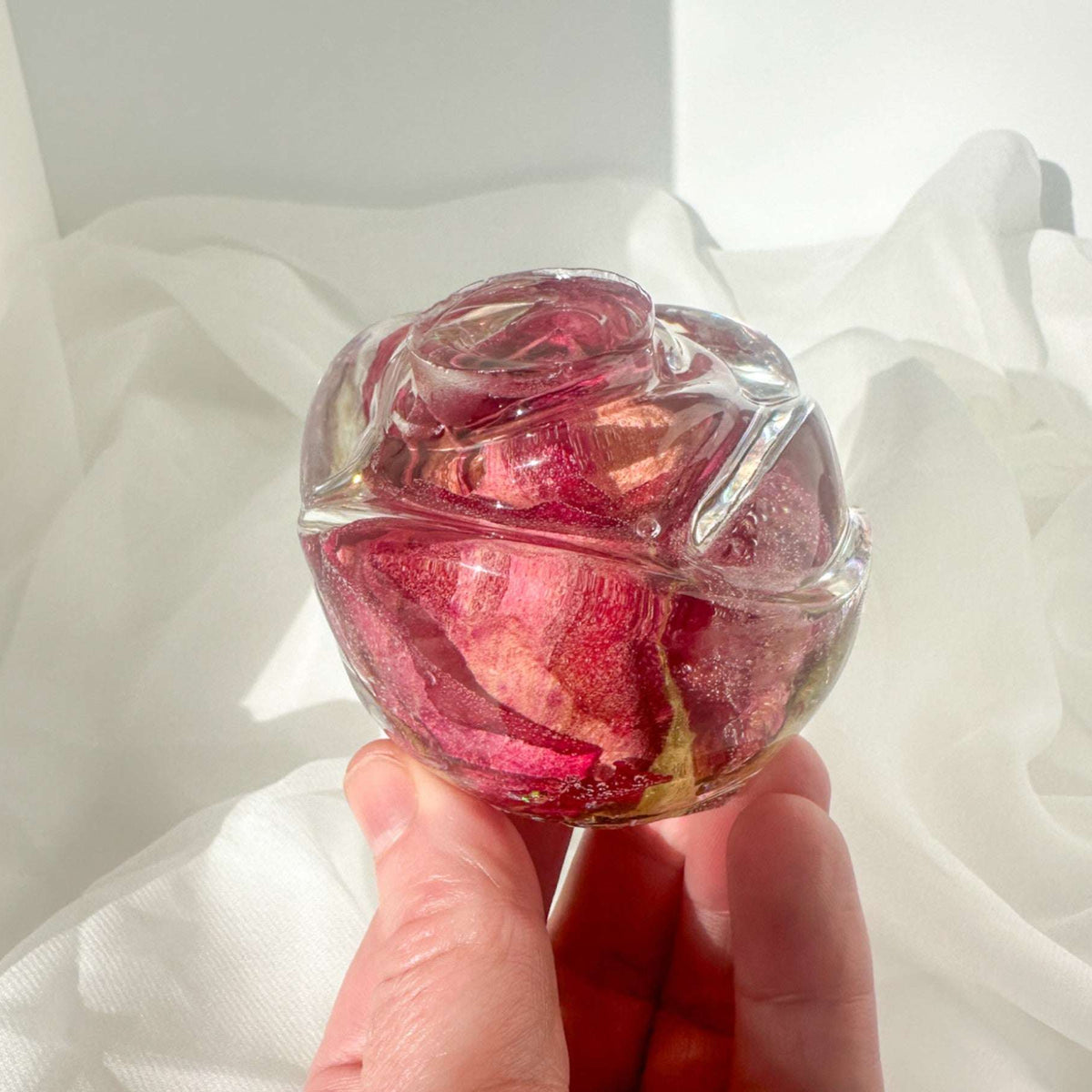 Everlasting Resin Rose Sculpture - Handmade Real Rose Home Decor