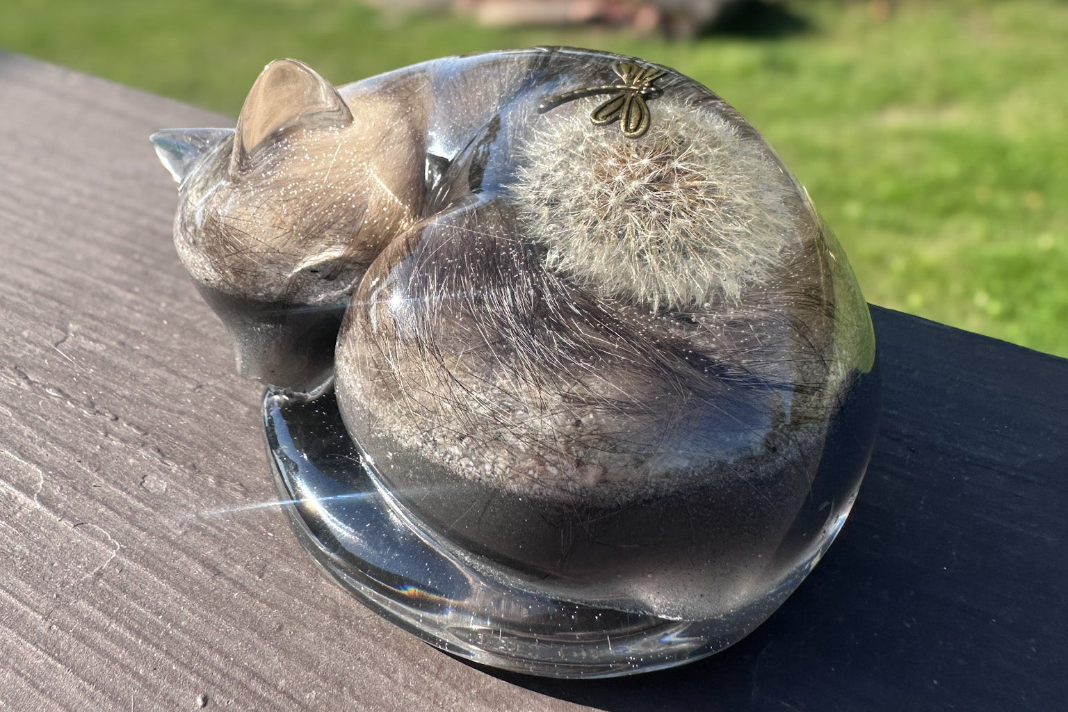 Cat Pet Memorial Sculpture