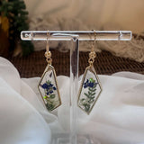 EnchantEnchanted Garden Butterfly Resin Earrings – Handmade Pressed Flowersed Garden Butterfly Resin Earrings – Handmade Pressed Flowers