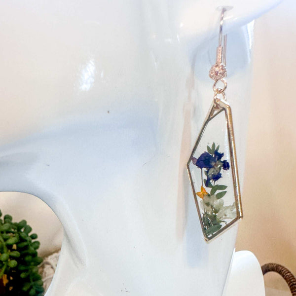 Enchanted Garden Butterfly Resin Earrings – Handmade Pressed Flowers