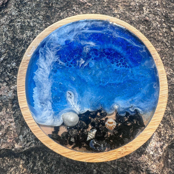 Handmade Ocean Wave Wood Coaster – Unique Coastal Decor with Seashells