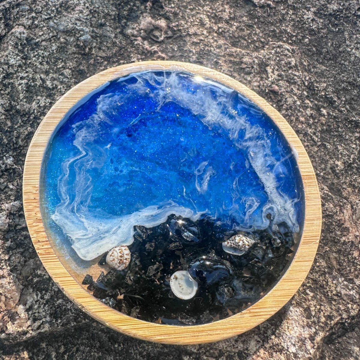 Handmade Ocean Wave Wood Coaster – Unique Coastal Decor with Seashells