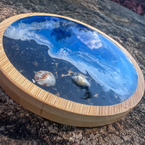 Handmade Ocean Wave Wood Coaster – Unique Coastal Decor with Seashells