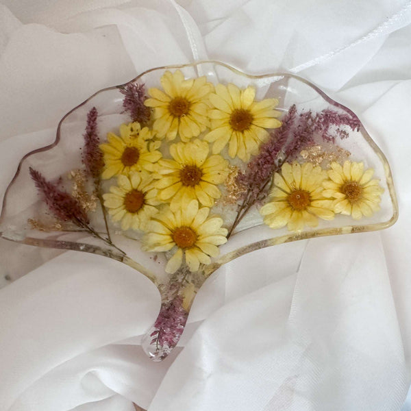 Ginkgo Bloom Tray - Handmade Ginkgo Leaf Resin Tray with Yellow Pansy