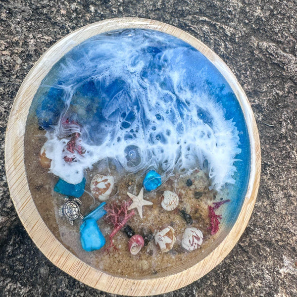 Handmade Ocean Wave Wood Coaster – Unique Coastal Decor with Seashells
