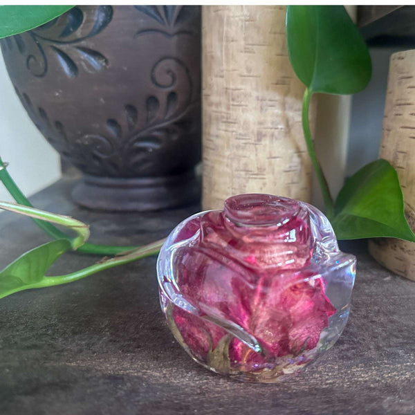 Everlasting Resin Rose Sculpture - Handmade Real Rose Home Decor