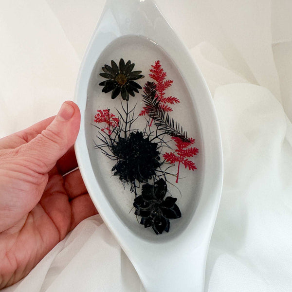 Floral Dreamscape Porcelain Tray - Handmade Pressed Flower Resin Tray