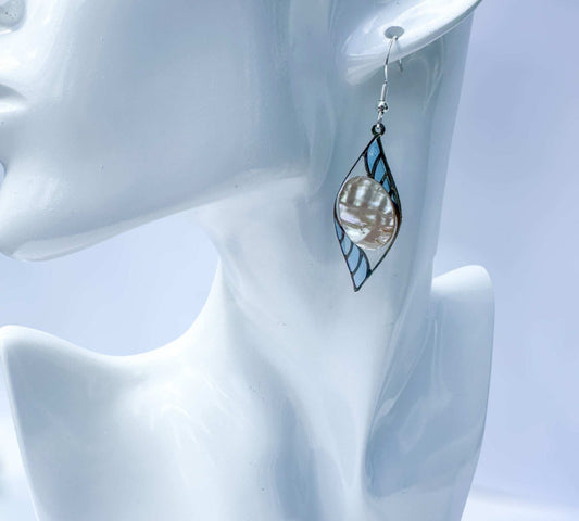 Earring - Pearly Seas - Handmade Mother of Pearl Ocean Resin Earrings