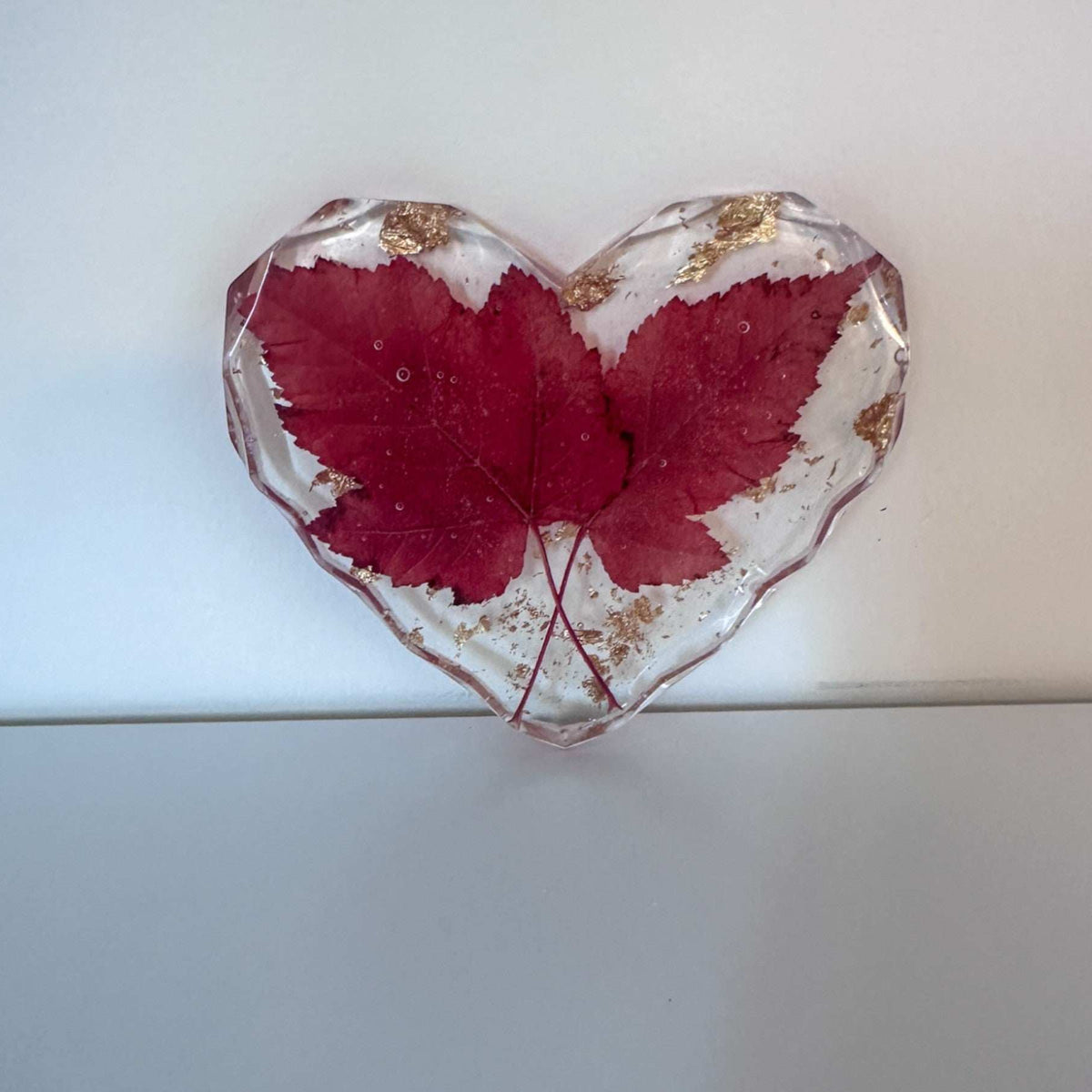 Canadian Maple Leaf Heart Coasters – Resin Decor with Gold Leaf Accent