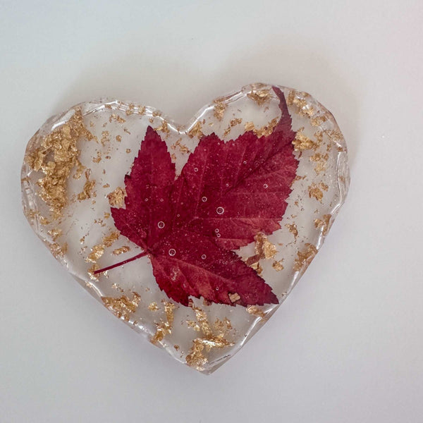 Canadian Maple Leaf Heart Coasters – Resin Decor with Gold Leaf Accent