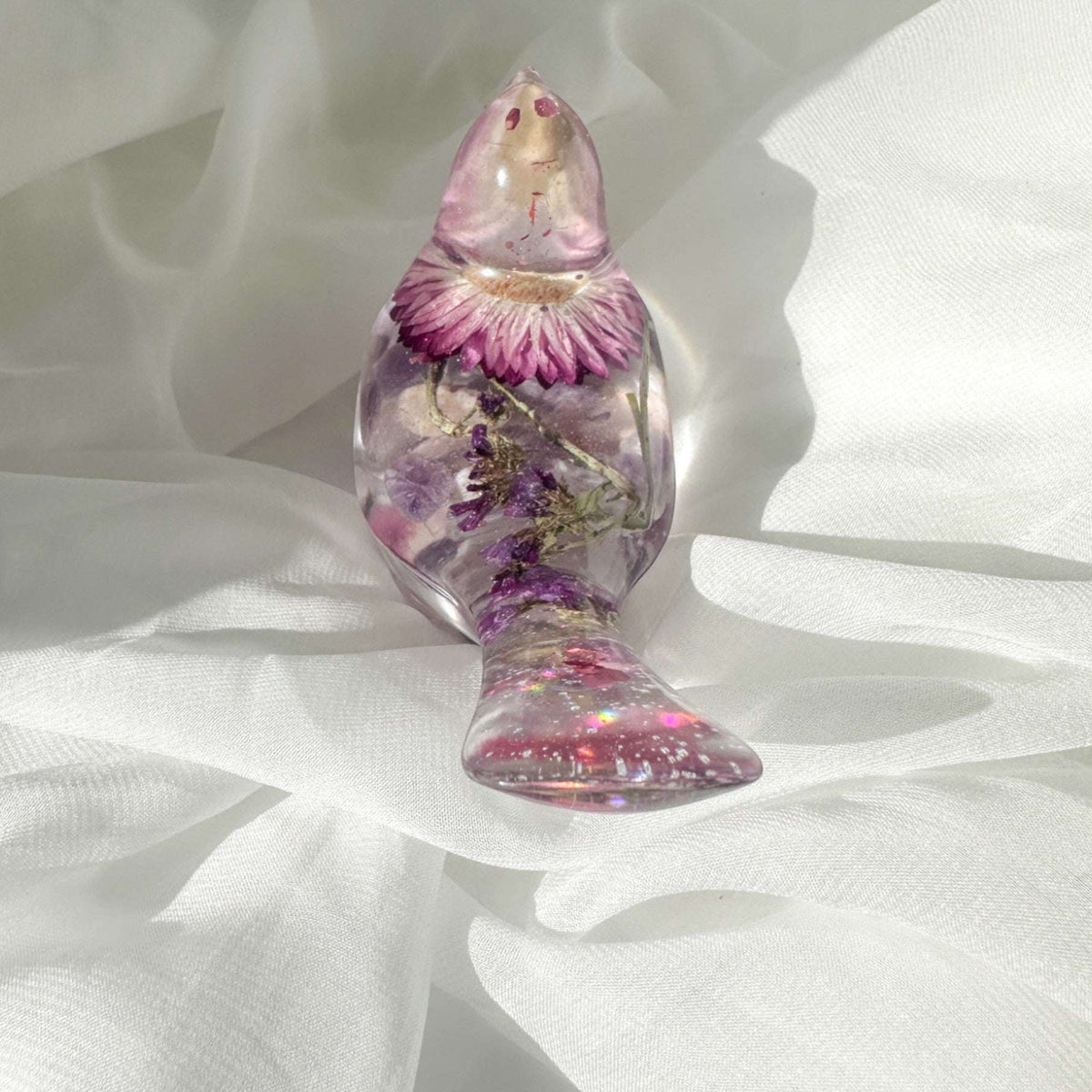 Everlasting Garden Straw Flower Birds with Amethyst Gemstone Base