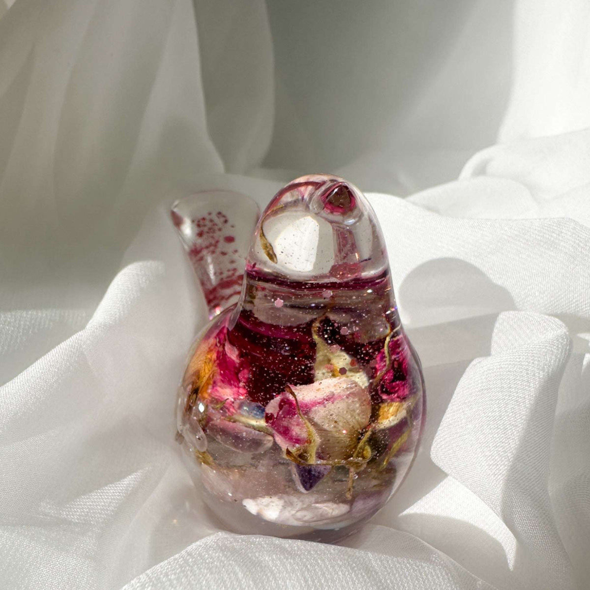 Rose Garden Resin Birds - Enchanted Floral Art with Amethyst Gemstones