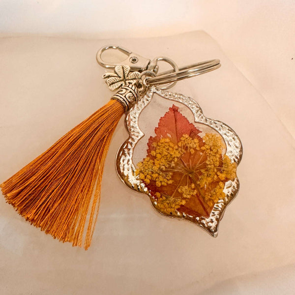 Autumn Leaf Keepsake Keychain / Bag Charm - Real Fall Leafs in Resin