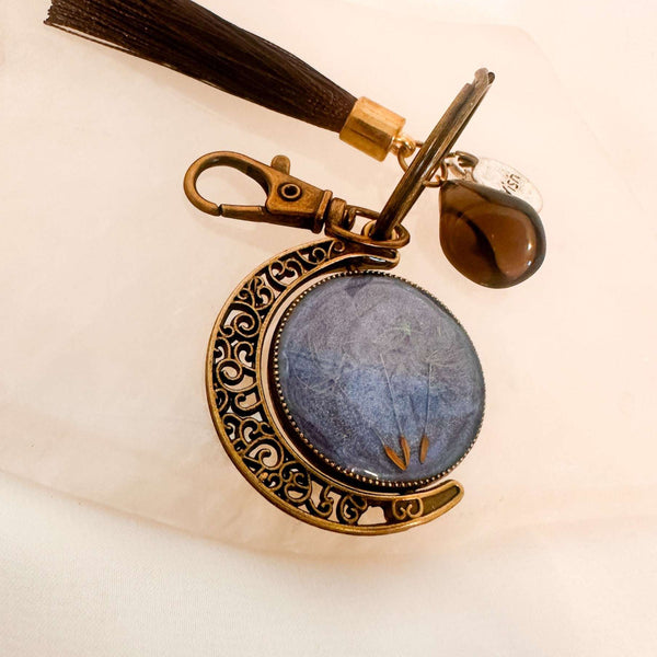 Moon Rotating Keychain/Bagcharm – Emerald & Blue Dandelion Wish Seeds