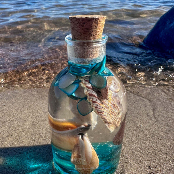 Seaside Glow - Seashells and Sand Resin Seaside Nightlight Bottle