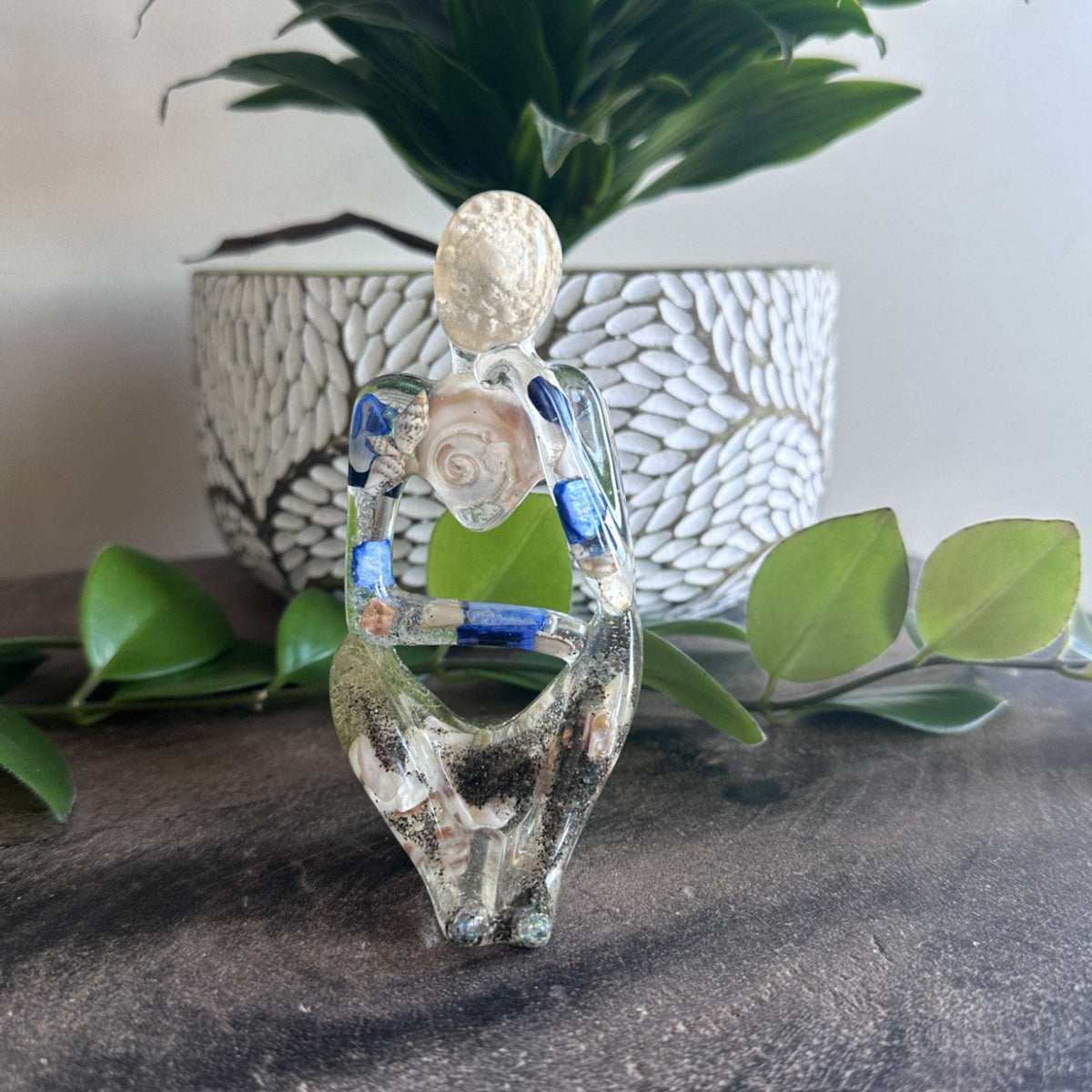 Seaside Contemplation: Ocean-Themed Thinker Seashell Resin Sculpture 2