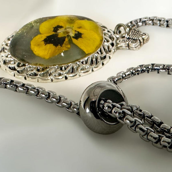 Bracelet Handmade with Dried Flower Accents & Silver Elegance 