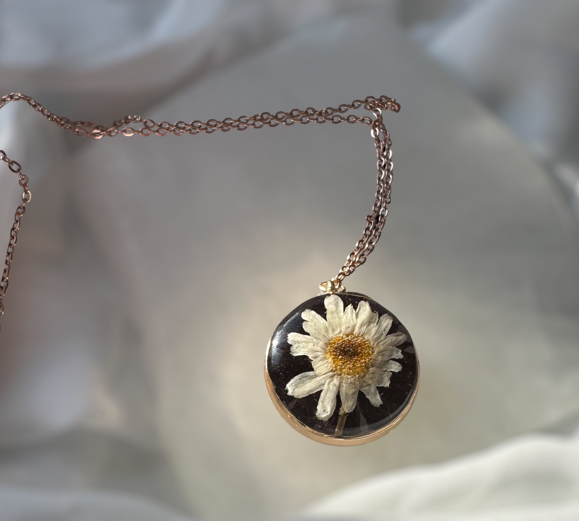 Daisy Necklaces | Juniper Jewelry