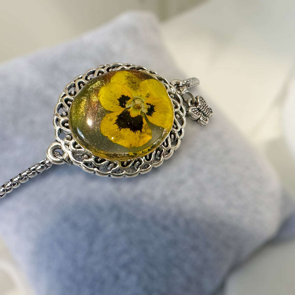 Bracelet Handmade with Dried Flower Accents & Silver Elegance 