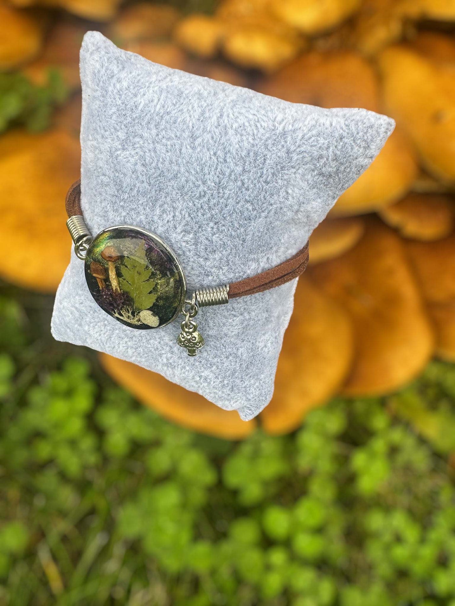 Handmade Resin Bracelet with Dried Botanical Accents & Flowers