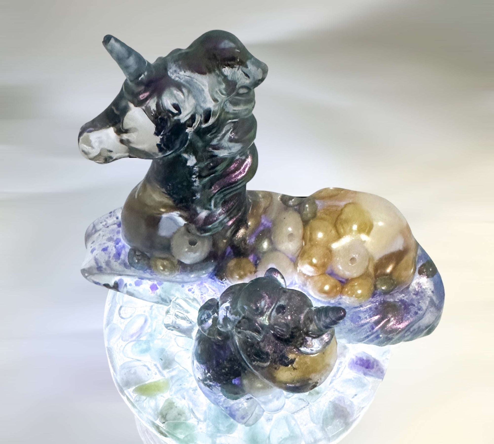 Unicorn Whimsical Crystal Night Light: Illuminate Your Dreams