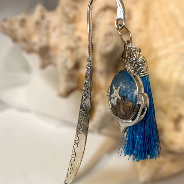 Bookmark - Handcrafted Resin Oceans with Real Seashells and Sand