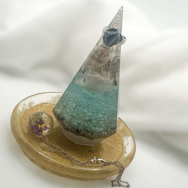 Ring Holder - Seaside Serenity Epoxy Resin Ring Holder with Gold Tray