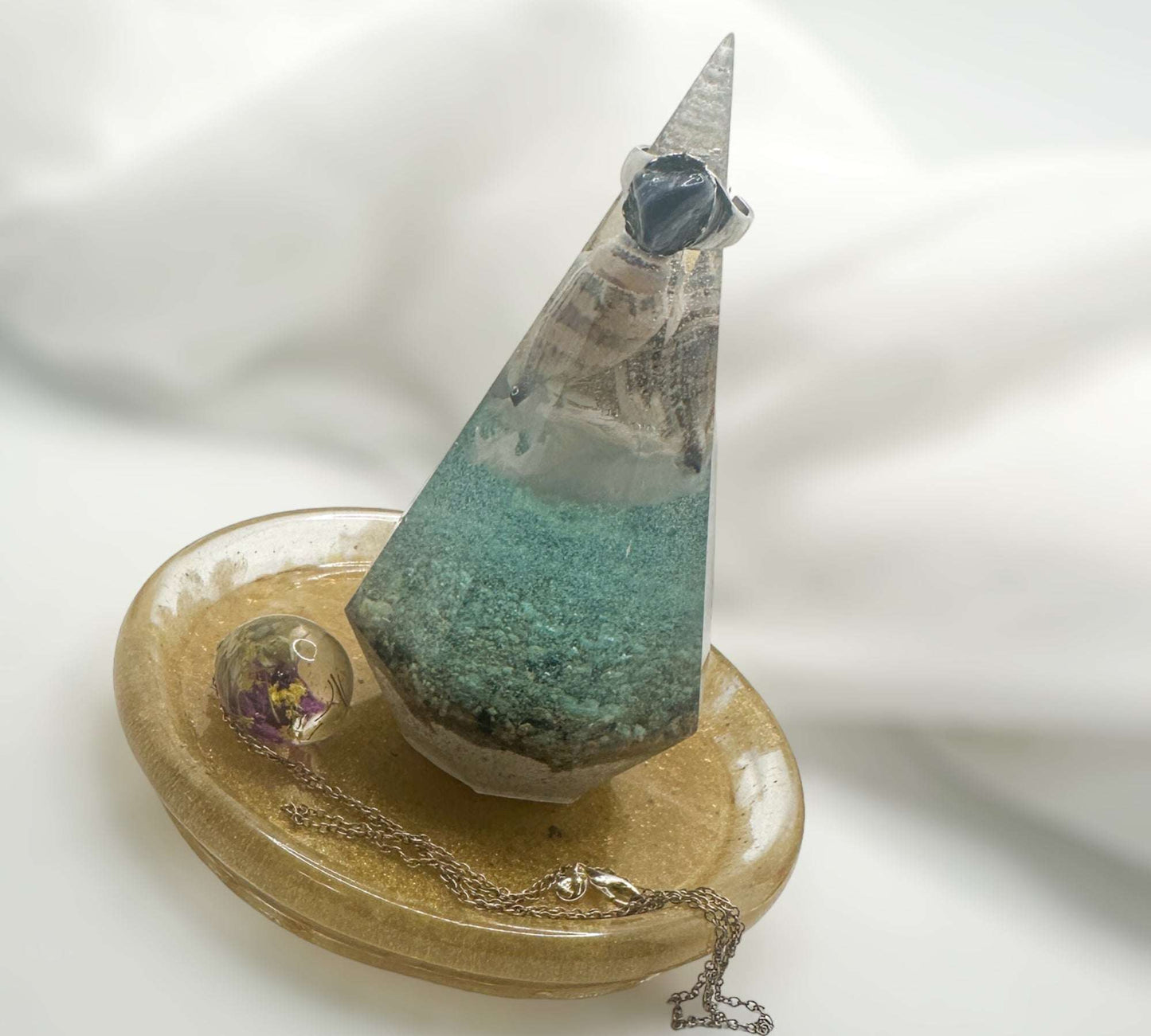 Ring Holder - Seaside Serenity Epoxy Resin Ring Holder with Gold Tray