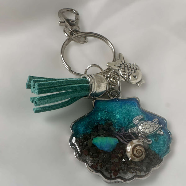Ocean-Inspired Seashell Bag Charm & Keychain: Handmade Coastal Charm