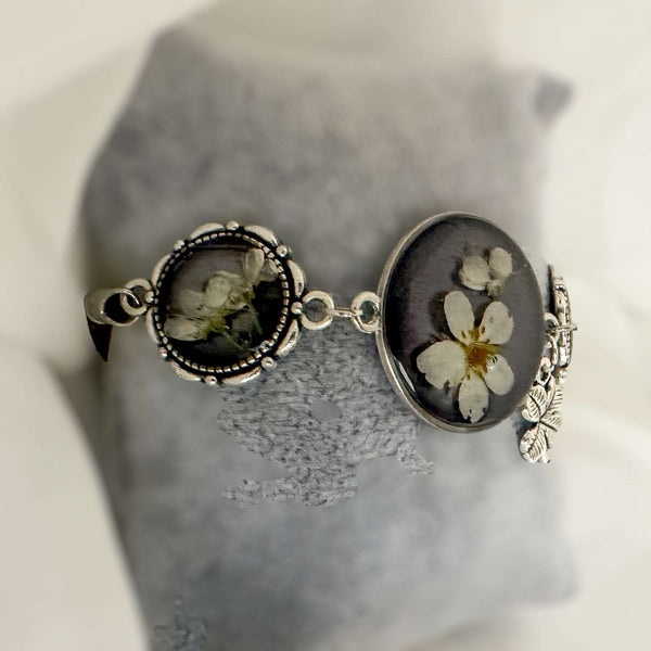 Strawberry Fields: Resin Bracelet with Dried Flower Accents